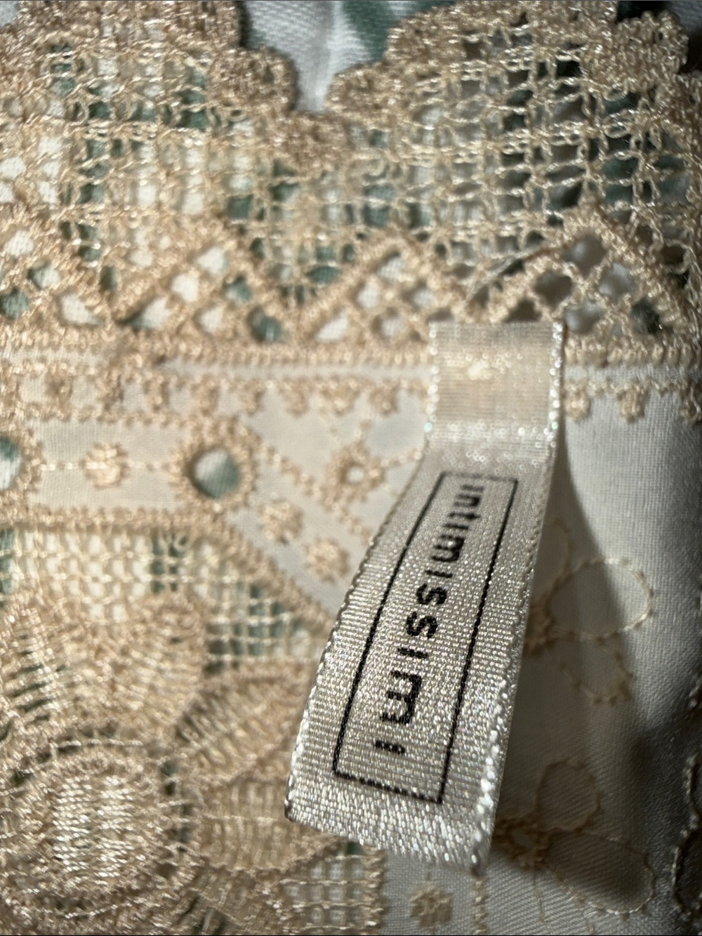 Intimissimi Mid Summer Dream. Viscose Satin Lace-Trim Camisole & Shorts Set - Picture 2 of 8
